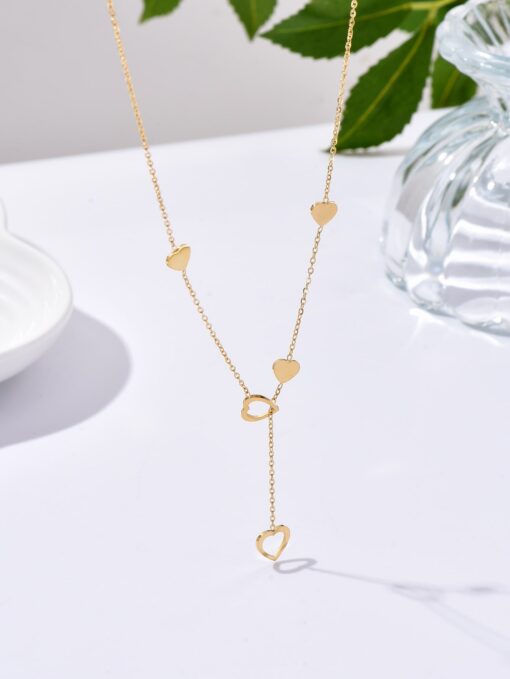 Heart Designed Dainty Necklace